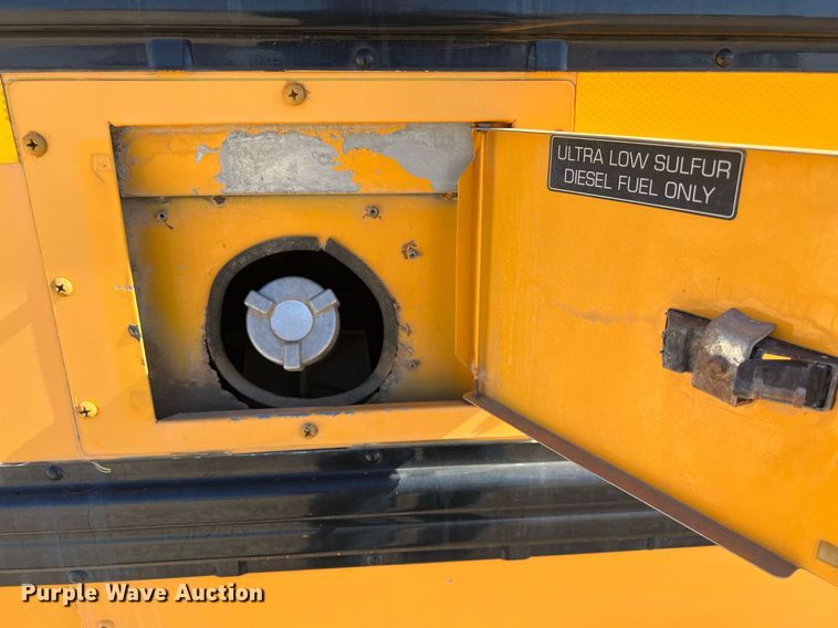 image for item DS2917 2012 International  CE school bus