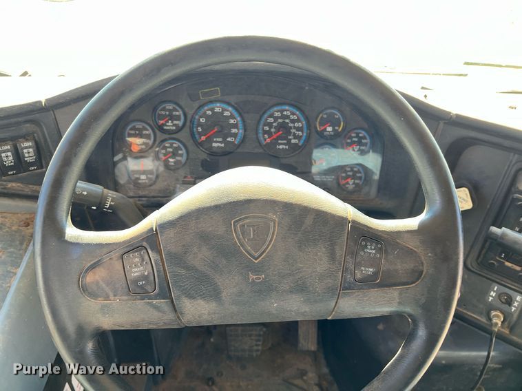 image for item DS2917 2012 International  CE school bus