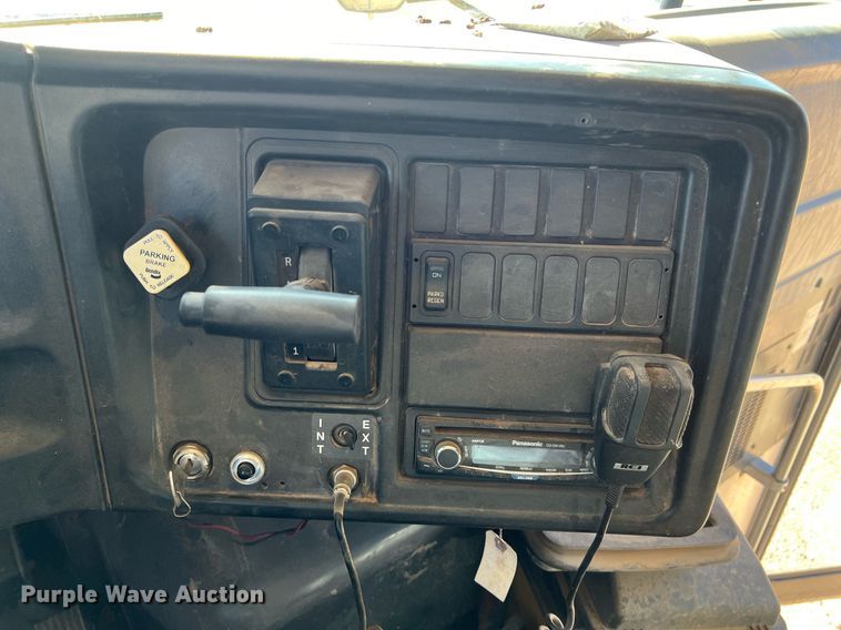 image for item DS2917 2012 International  CE school bus