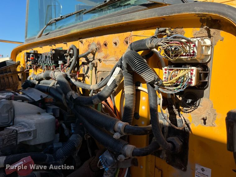 image for item DS2917 2012 International  CE school bus