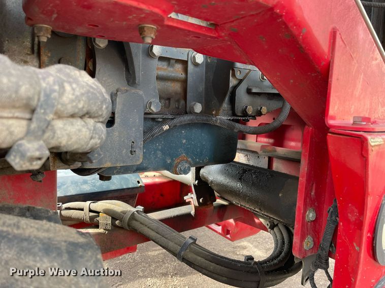 image for item DS5415 2012 Moffett M70 forklift