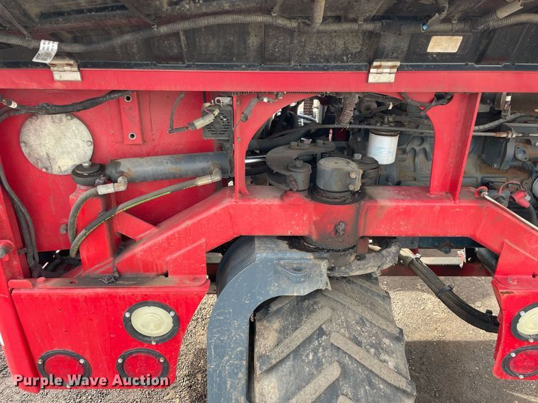 image for item DS5415 2012 Moffett M70 forklift