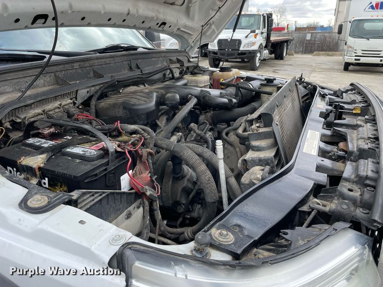 image for item DS5462 2011 Ford  F550 Super Duty XLT box truck