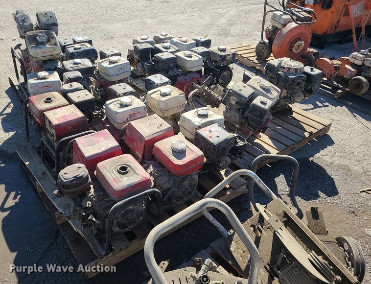 image for item DS7289 Approximately 20 Honda engines