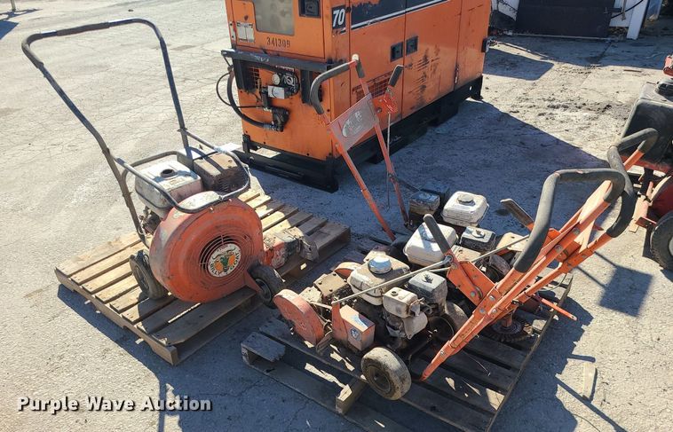 image for item DS7290  (3) Billy Goat Grazer Crack Chaser