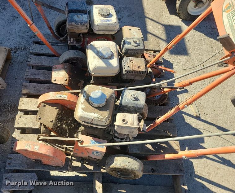 image for item DS7290  (3) Billy Goat Grazer Crack Chaser