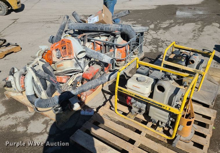 image for item DS7292 Lawn and garden equipment 