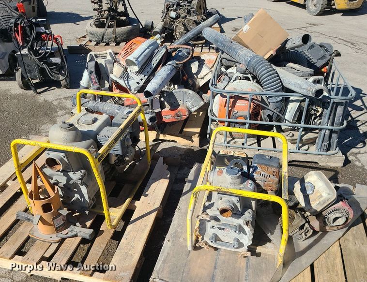 image for item DS7292 Lawn and garden equipment 