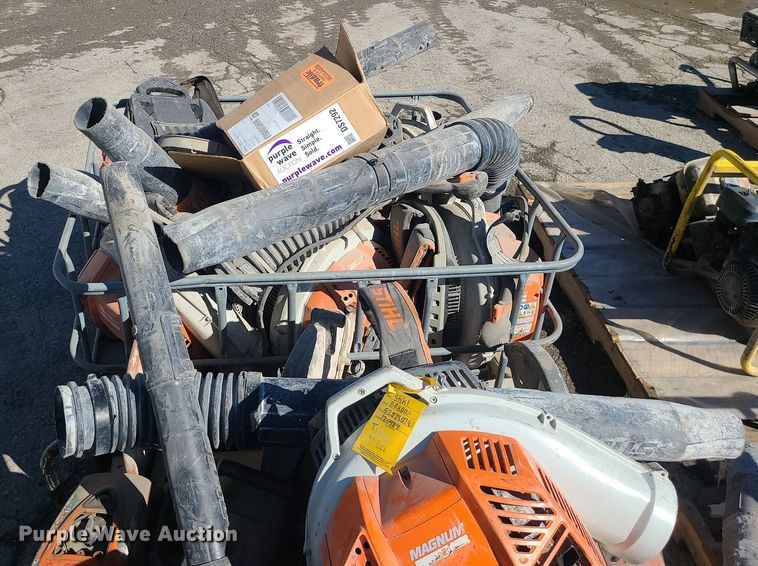 image for item DS7292 Lawn and garden equipment 