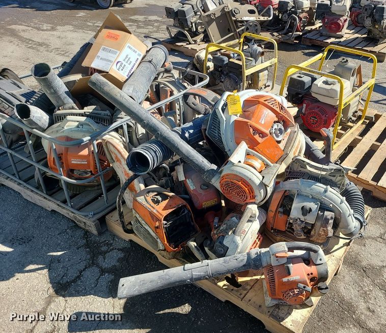 image for item DS7292 Lawn and garden equipment 