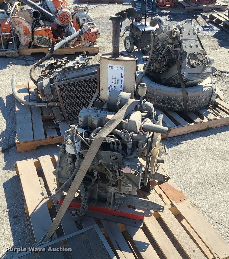 image for item DS7293 (3) four cylinder diesel engines
