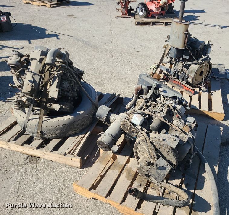 image for item DS7293 (3) four cylinder diesel engines