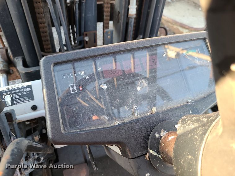 image for item DS7303 Toyota 5FGC25 forklift