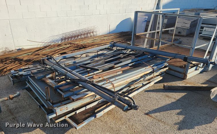 image for item DS7308 Pflow FM elevator