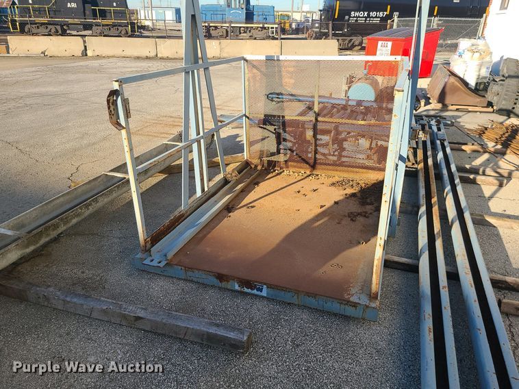 image for item DS7308 Pflow FM elevator