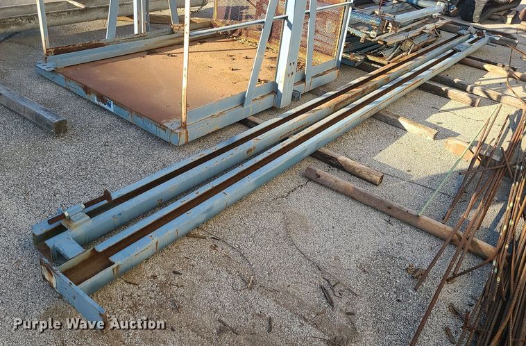 image for item DS7308 Pflow FM elevator