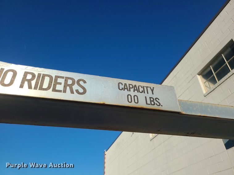 image for item DS7308 Pflow FM elevator