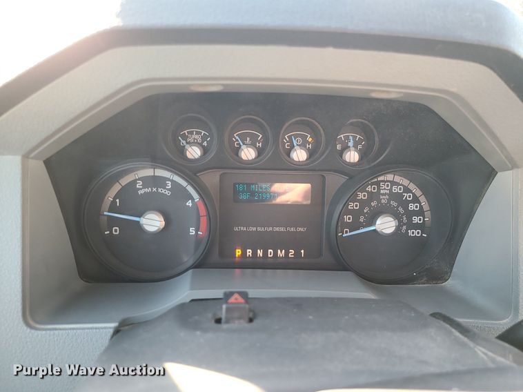 image for item DS7314 2012 Ford F550 Super Duty utility / service truck