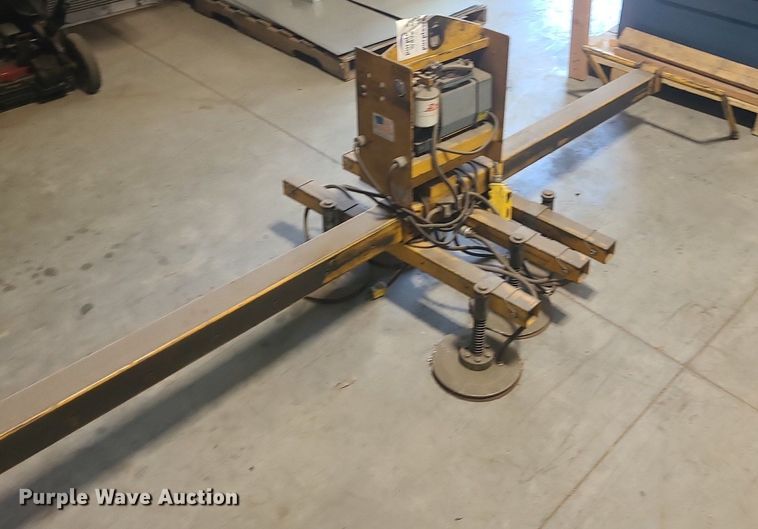 image for item DS7317 The Caldwell Group vacuum picker