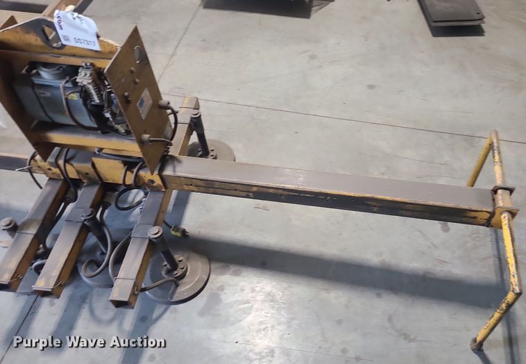 image for item DS7317 The Caldwell Group vacuum picker