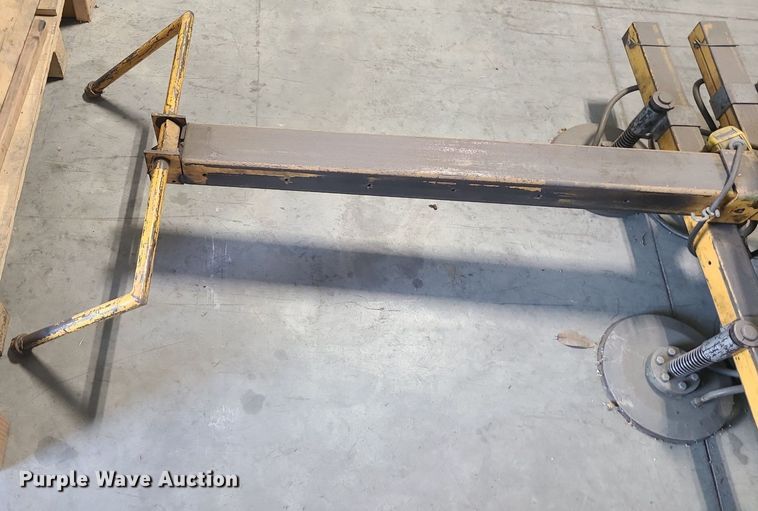 image for item DS7317 The Caldwell Group vacuum picker