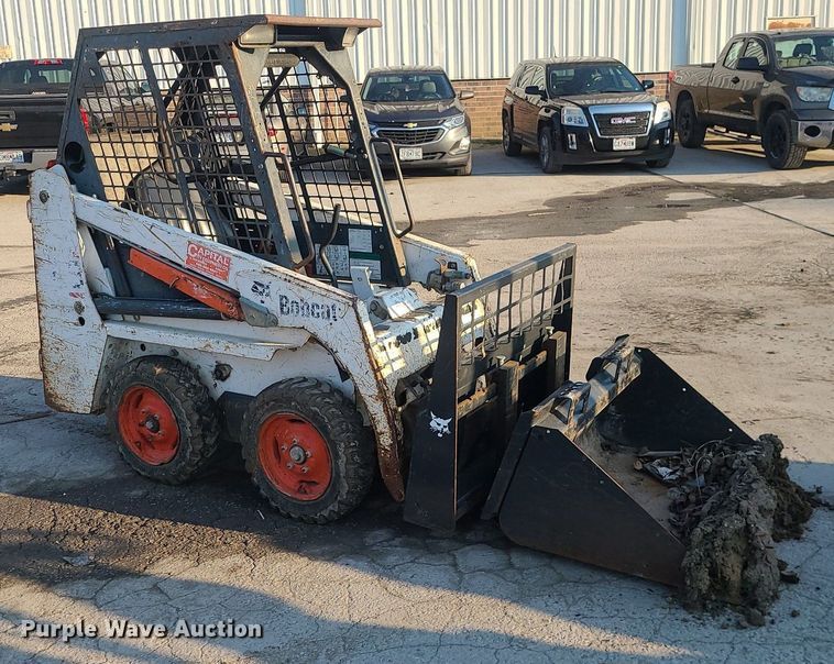 image for item DS7322 2004 Bobcat 463 skid steer loader