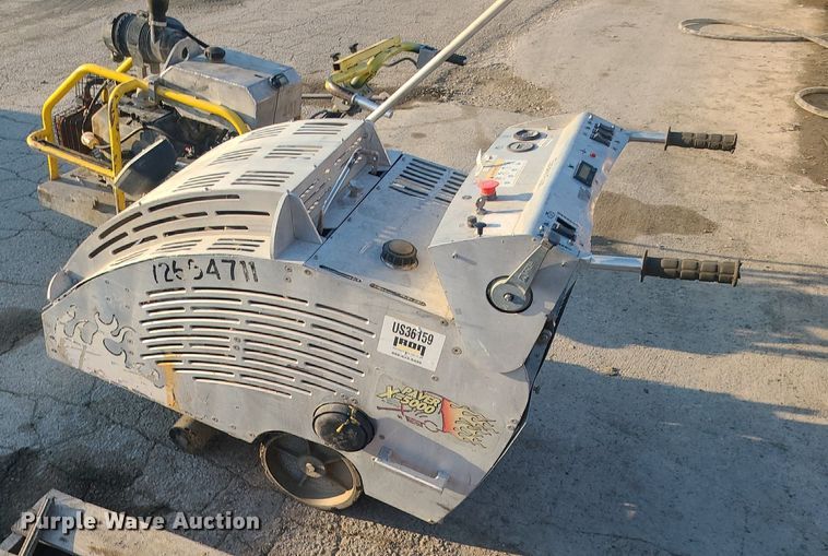 image for item DS7323 (3) Soff-Cut concrete saws