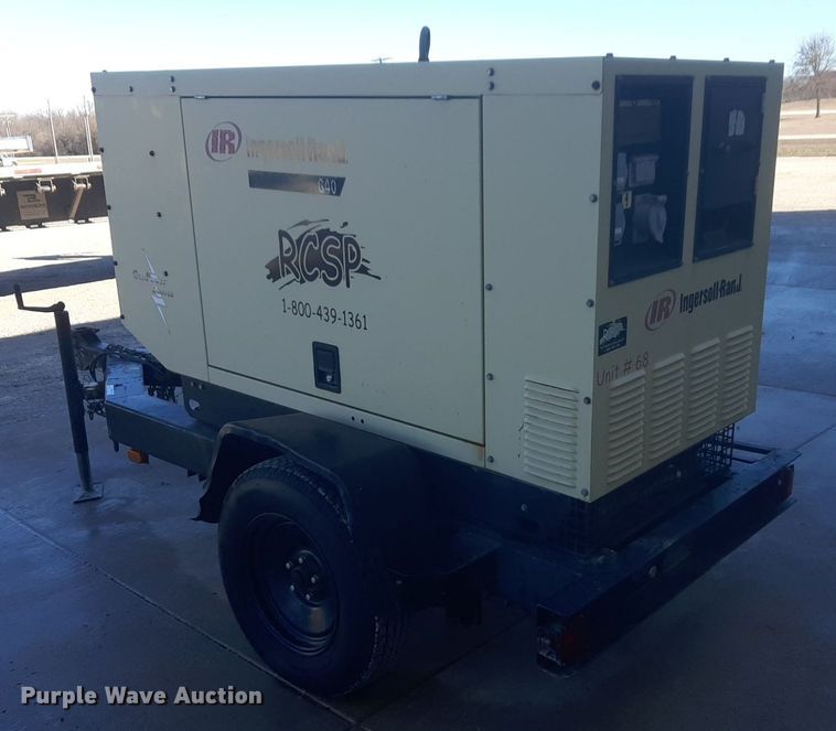 image for item DV9772 2002 Ingersoll-Rand G40 generator
