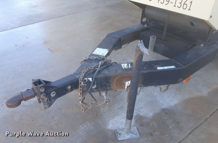 image for item DV9772 2002 Ingersoll-Rand G40 generator