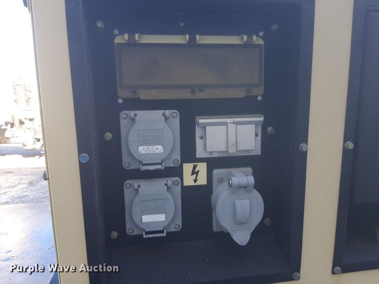 image for item DV9772 2002 Ingersoll-Rand G40 generator