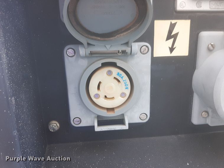 image for item DV9772 2002 Ingersoll-Rand G40 generator