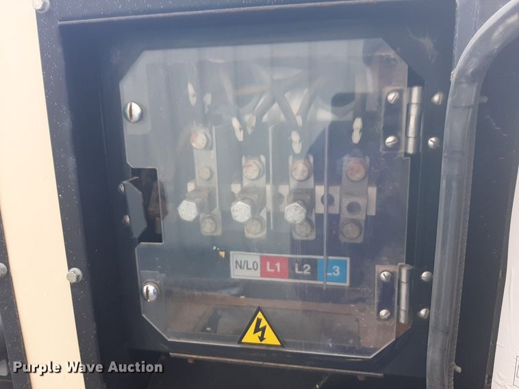 image for item DV9772 2002 Ingersoll-Rand G40 generator