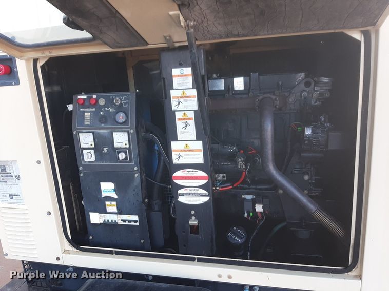 image for item DV9772 2002 Ingersoll-Rand G40 generator