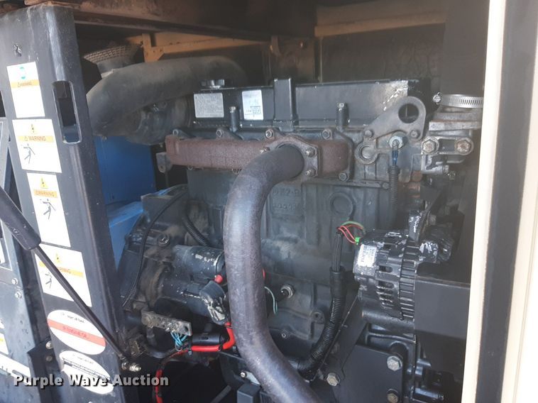 image for item DV9772 2002 Ingersoll-Rand G40 generator