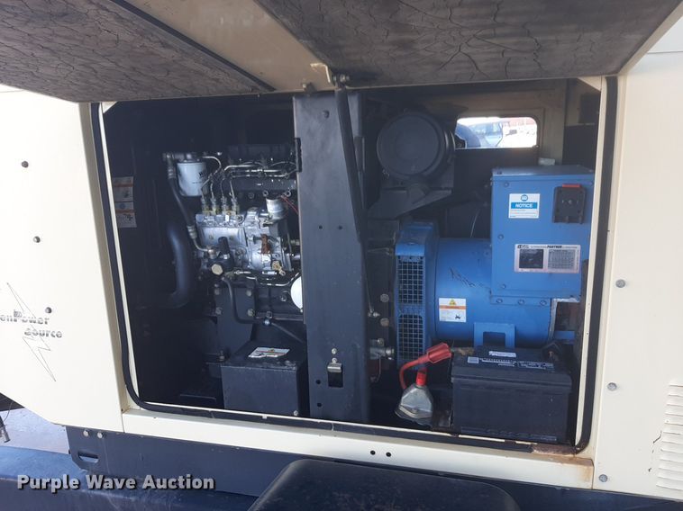 image for item DV9772 2002 Ingersoll-Rand G40 generator