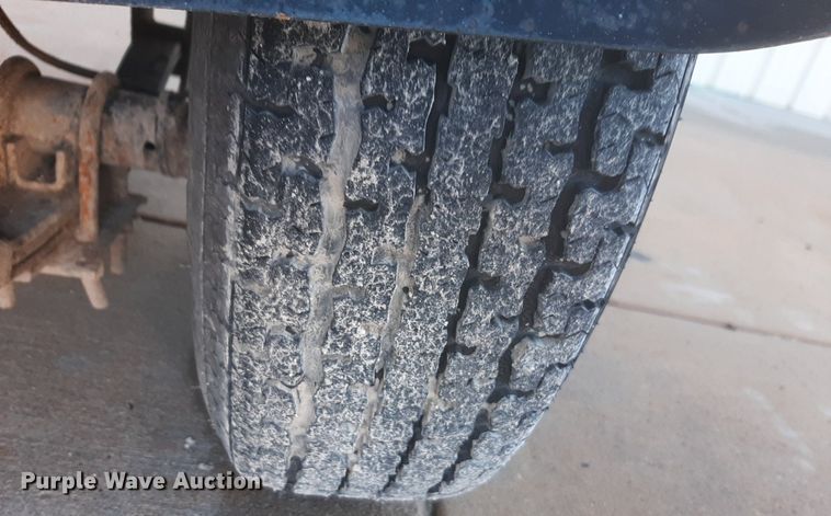 image for item DV9772 2002 Ingersoll-Rand G40 generator