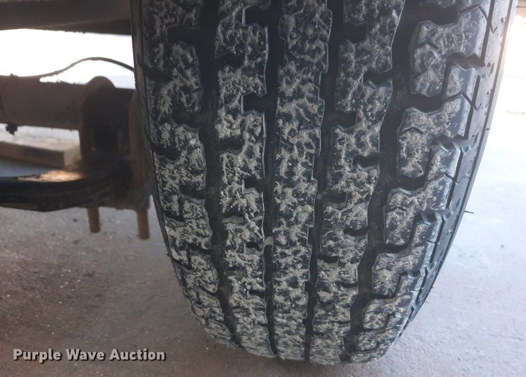 image for item DV9772 2002 Ingersoll-Rand G40 generator