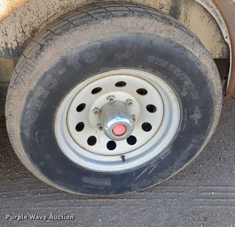 image for item DV9837 2015 Continental  enclosed cargo trailer