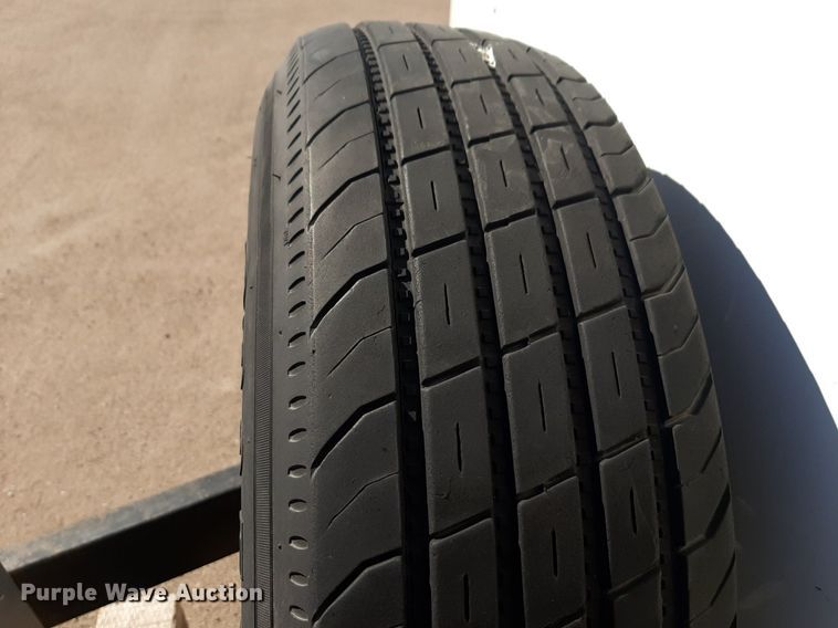 image for item DV9837 2015 Continental  enclosed cargo trailer