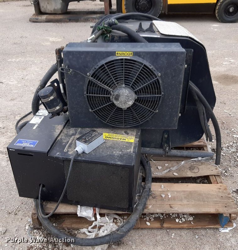 image for item DV9882 Carrier Comfort Pro auxiliary power unit