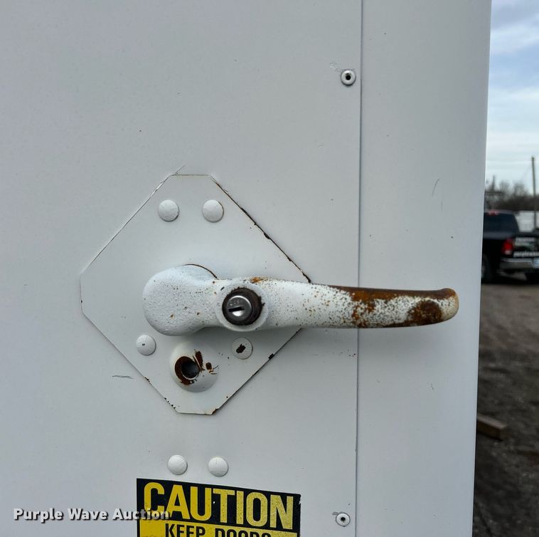 image for item EG1175 2000 Hackney & Sons box bed