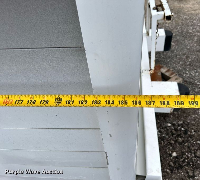 image for item EG1175 2000 Hackney & Sons box bed