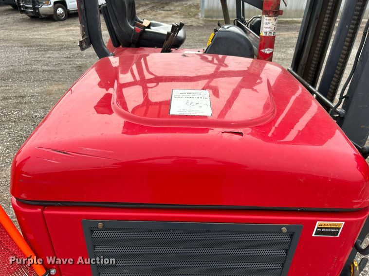 image for item EG1181 2012 Moffett M55.4 forklift