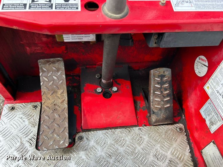 image for item EG1181 2012 Moffett M55.4 forklift