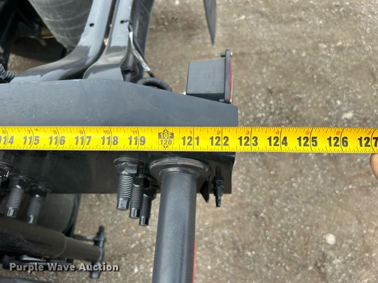 image for item EG1188 2022 Ford F650 Super Duty truck cab and chassis