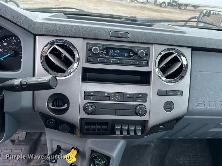 image for item EG1188 2022 Ford F650 Super Duty truck cab and chassis