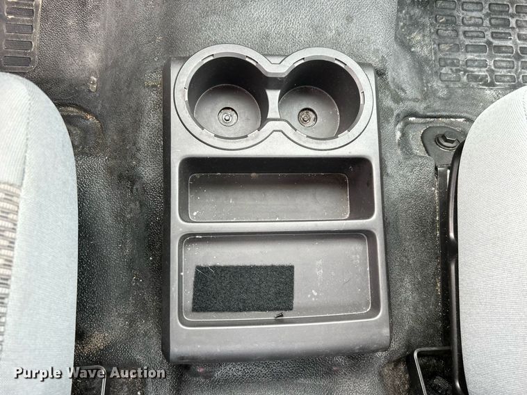 image for item EG1188 2022 Ford F650 Super Duty truck cab and chassis