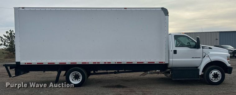 image for item EG1190 2016 Ford F650 Super Duty box truck