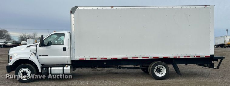 image for item EG1190 2016 Ford F650 Super Duty box truck