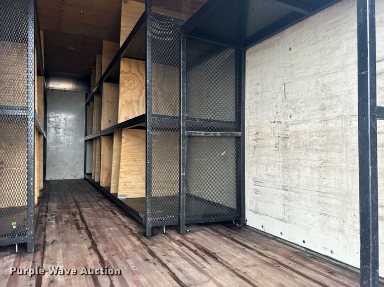 image for item EG1190 2016 Ford F650 Super Duty box truck